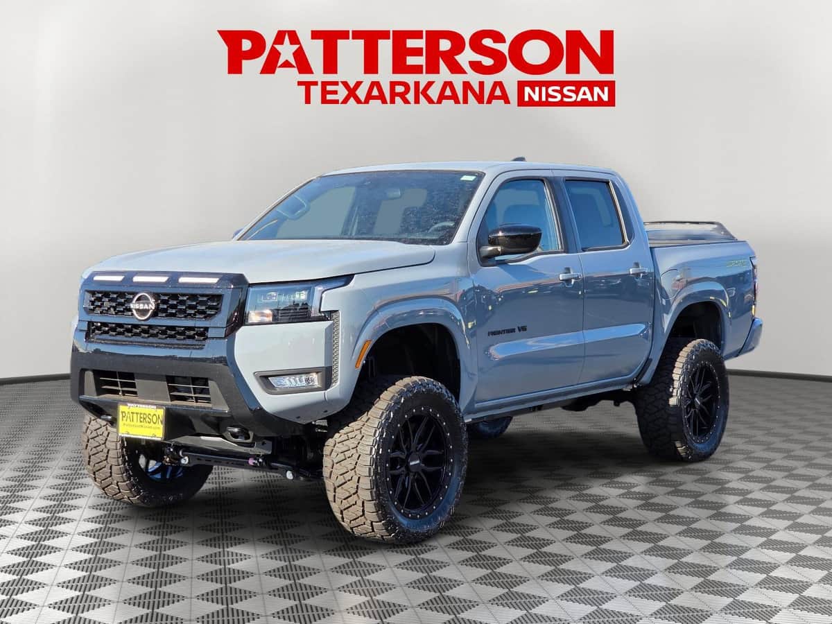2027 Nissan Frontier SV