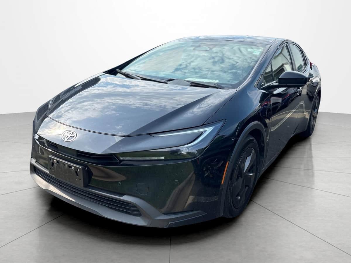2023 Toyota Prius LE