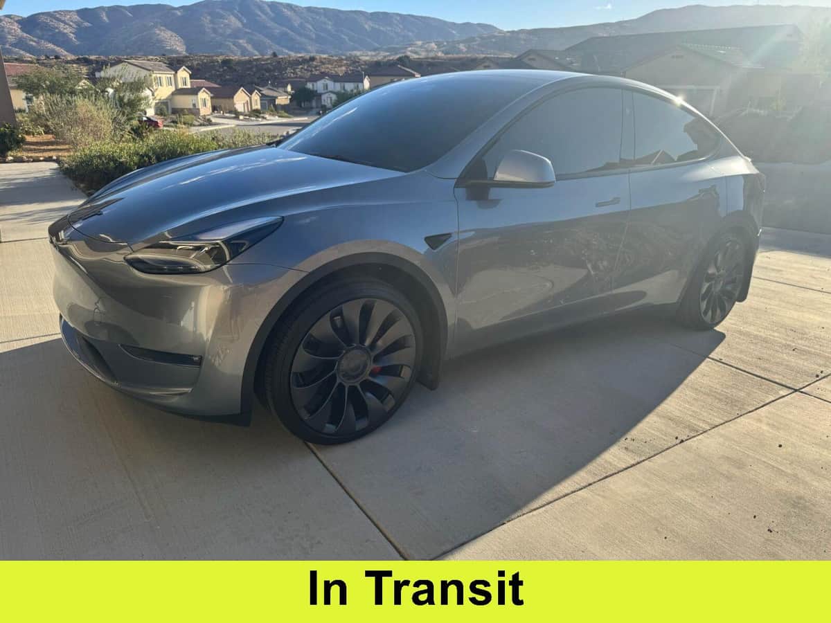 2025 Tesla Model Y Performance