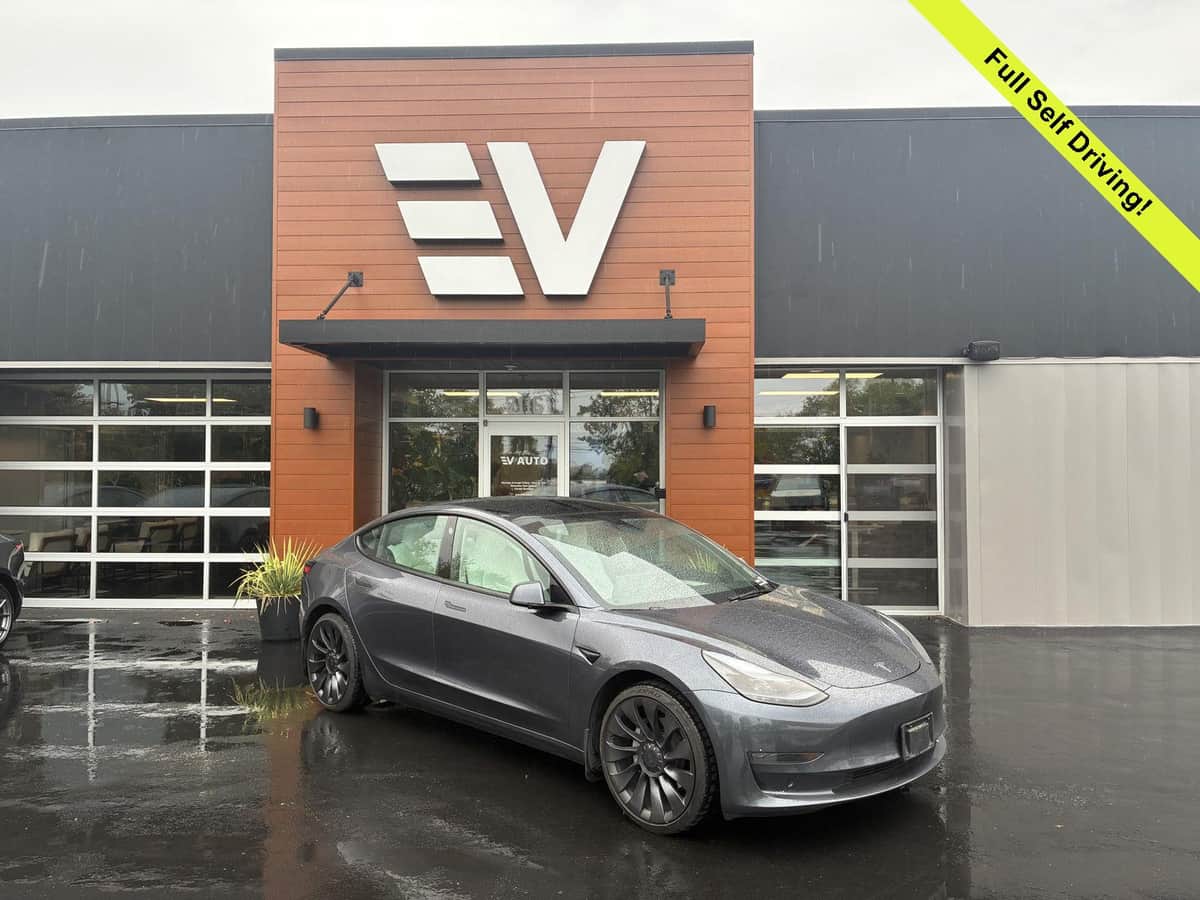 2023 Tesla Model 3 RWD