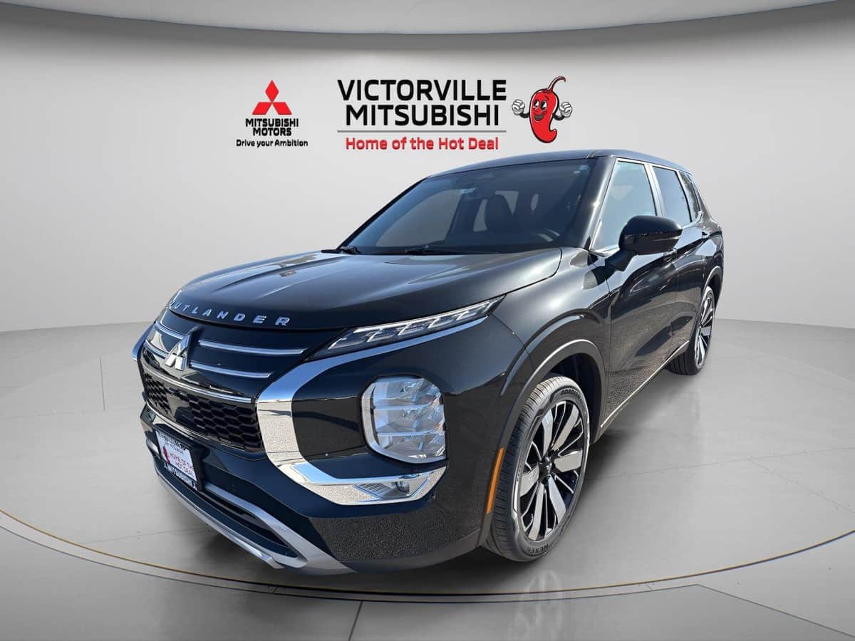 2026 Mitsubishi Outlander SE