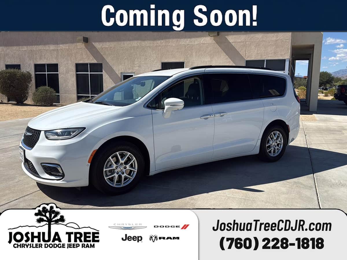 2022 Chrysler Pacifica Touring L