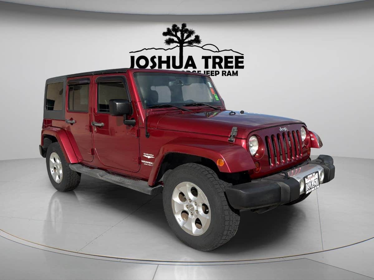 2013 Jeep Wrangler Unlimited Sahara