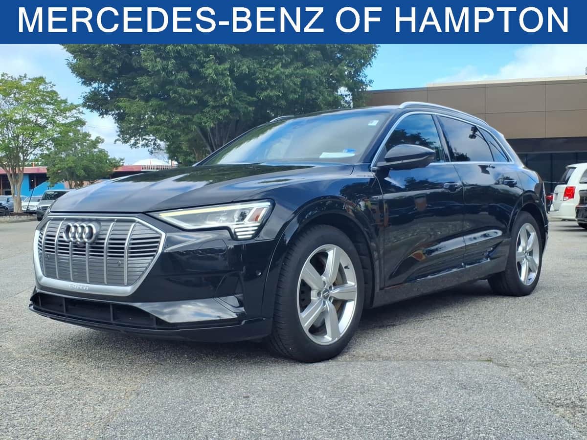 2019 Audi e-tron Premium Plus