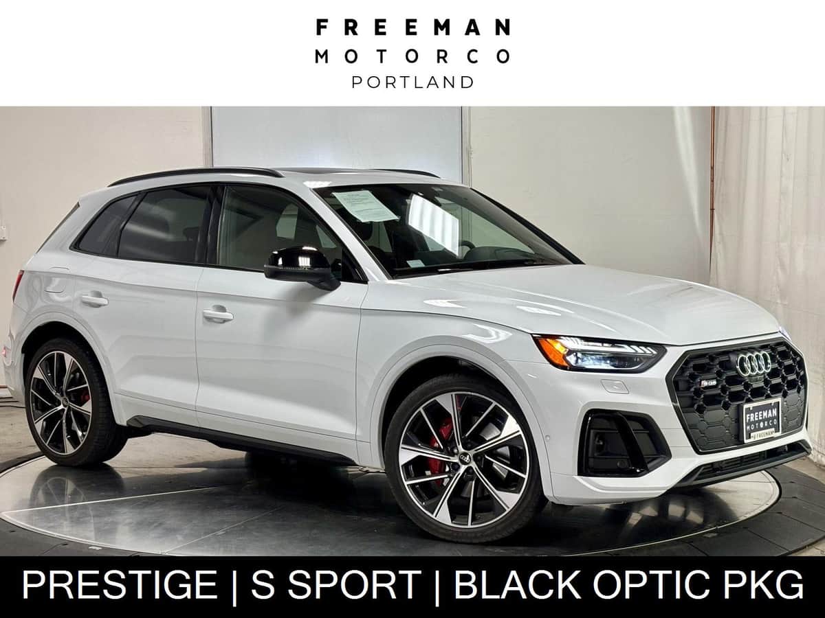 2021 Audi SQ5 Black Optic Pkg | Nappa Leather | Low Miles!!