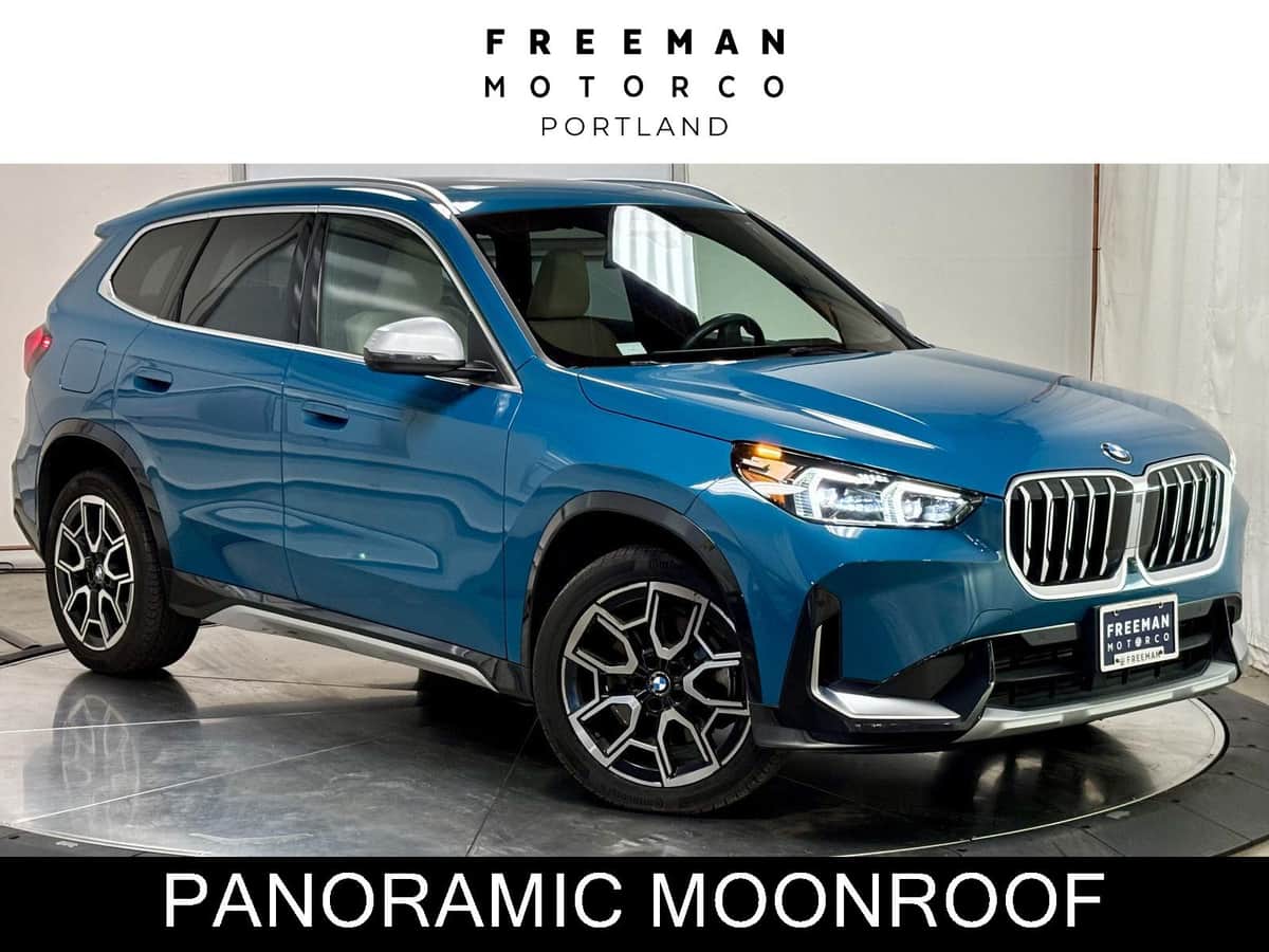 2023 BMW X1 Xdrive28i Awd | Premium Pkg | Pano Roof | Hud