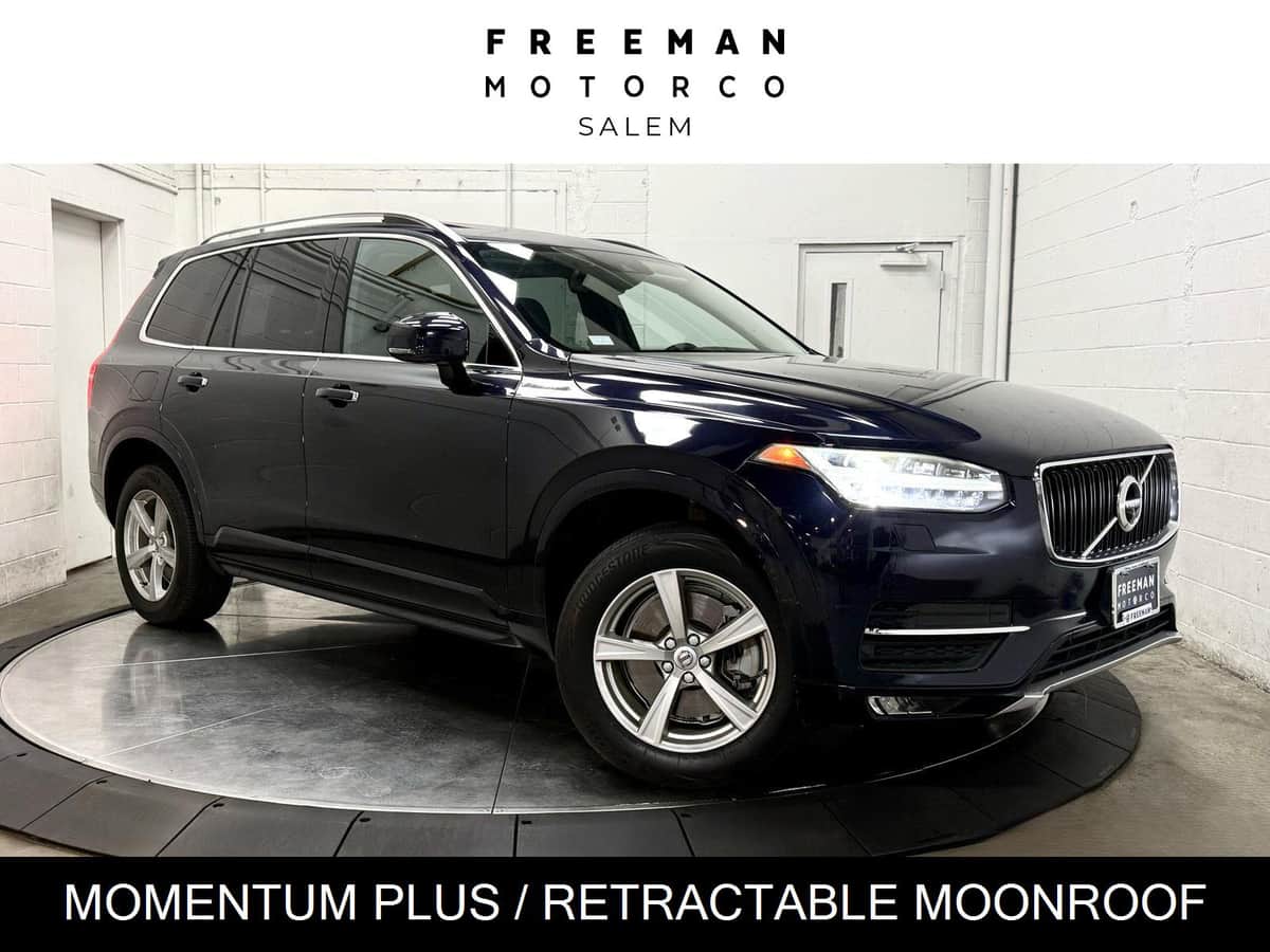 2017 Volvo XC90 T5 Momentum Plus Awd | Vision Pkg | Booster Seat