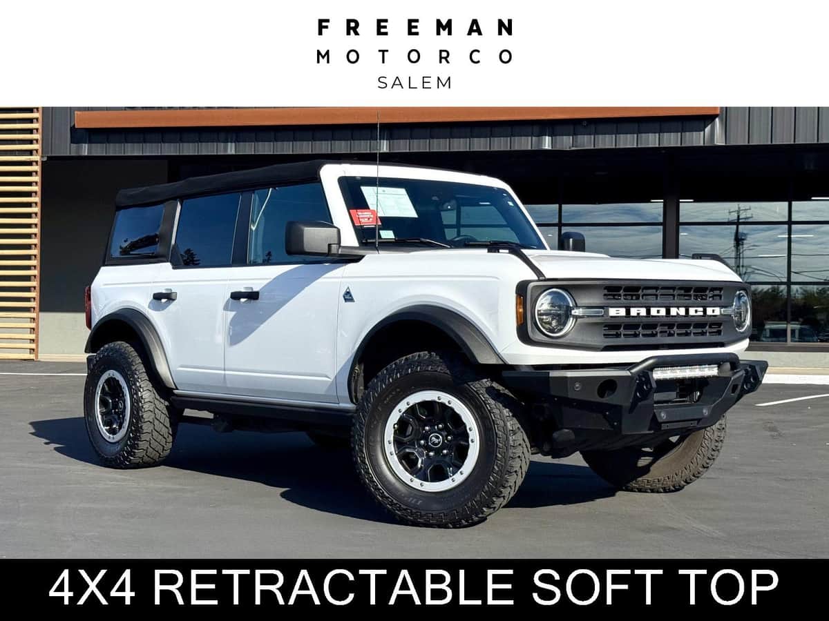 2022 Ford Bronco Diamond Awd | Blind Spot Information | Driving Assist | Heated Seats