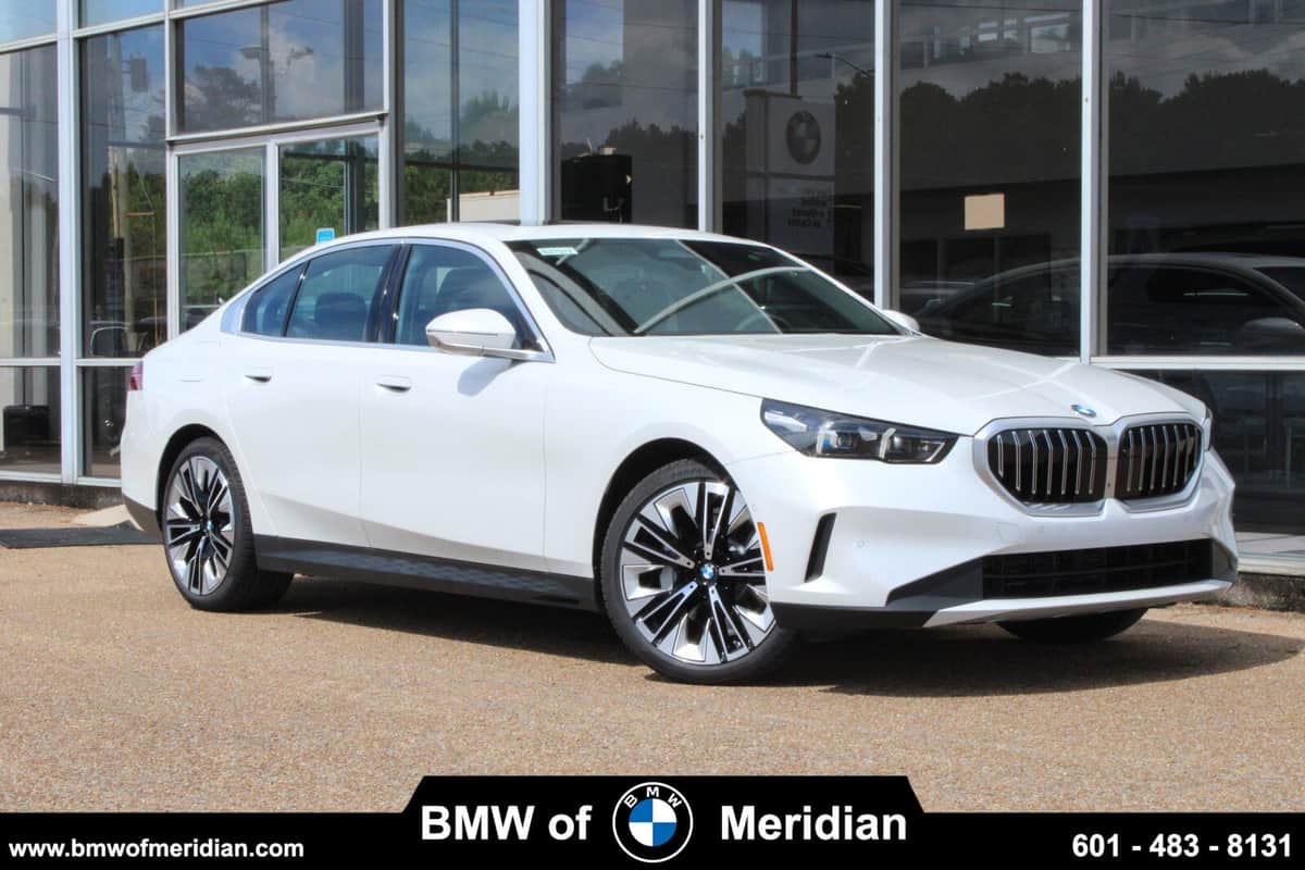 2027 BMW 530i 530i