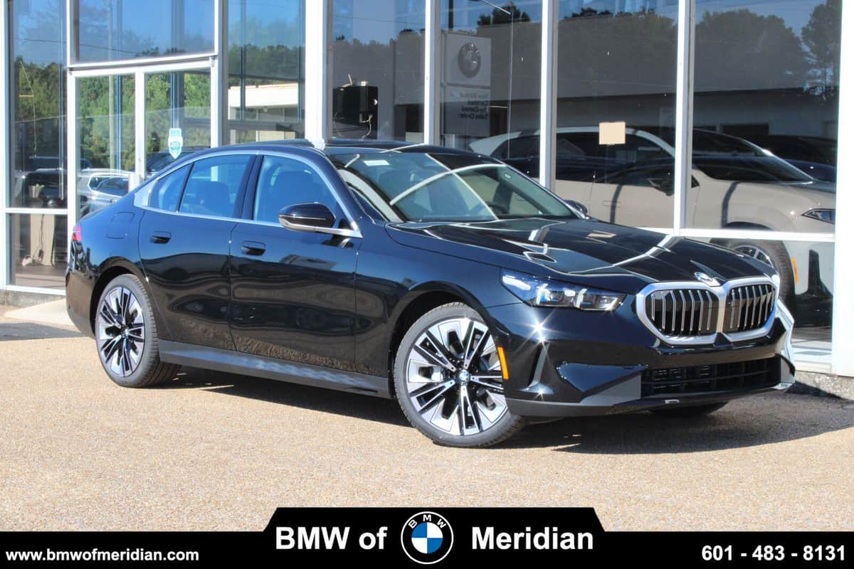 2027 BMW 530i 530i