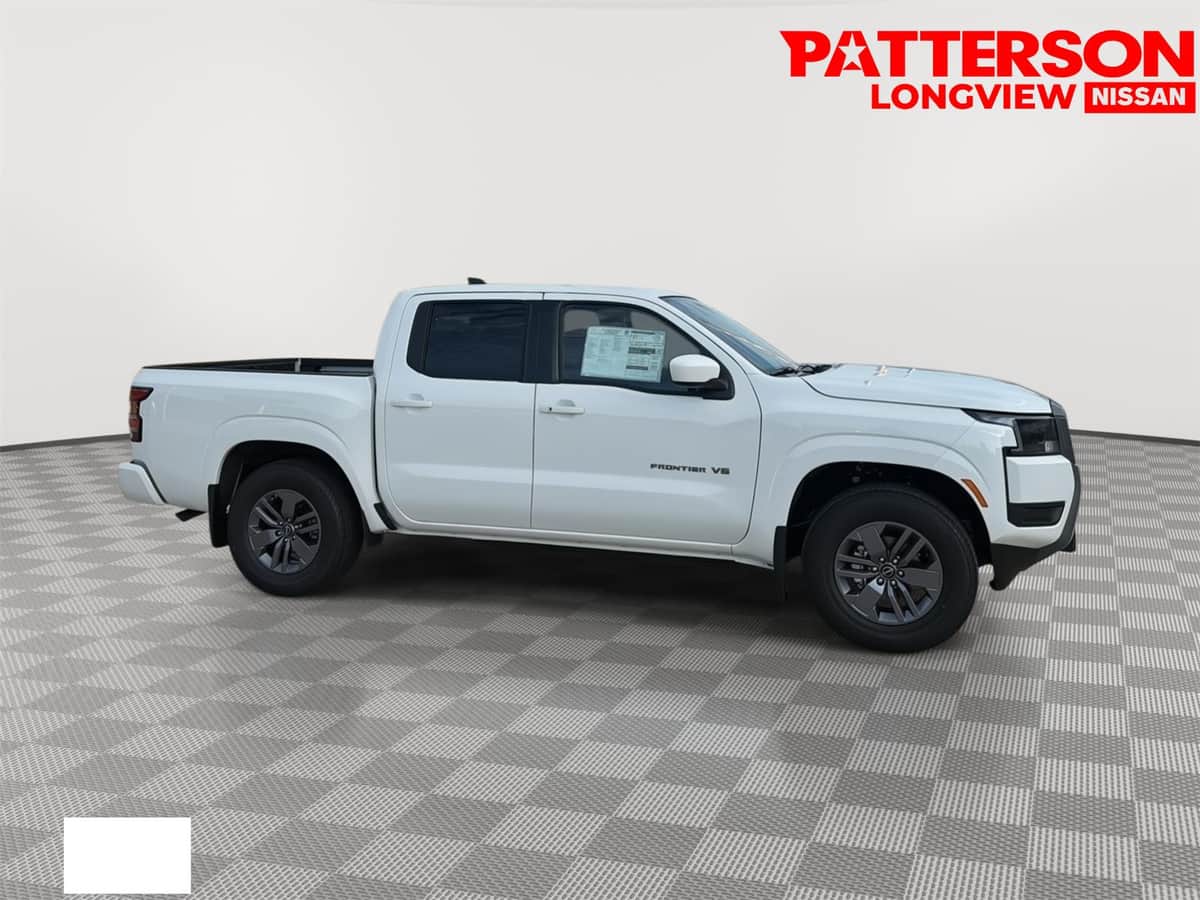 2027 Nissan Frontier SV