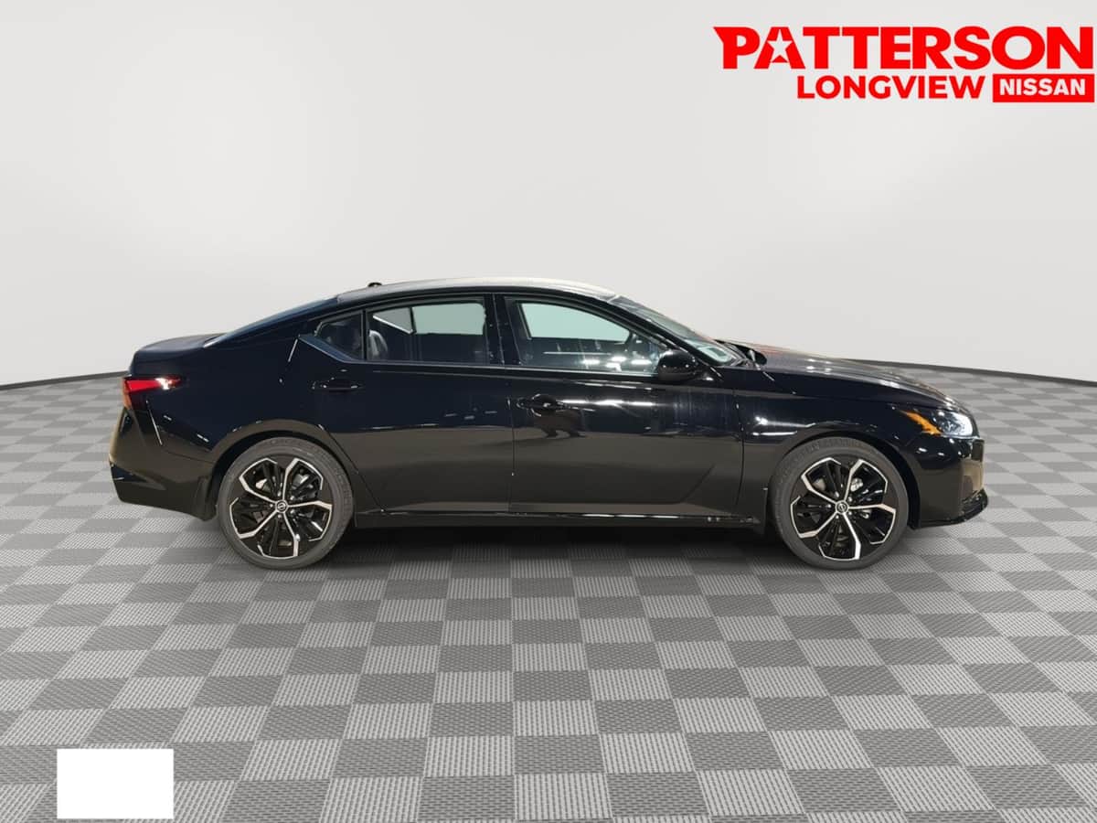 2026 Nissan Altima SR