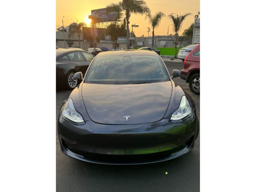 2022 Tesla Model 3 Standard Range Plus