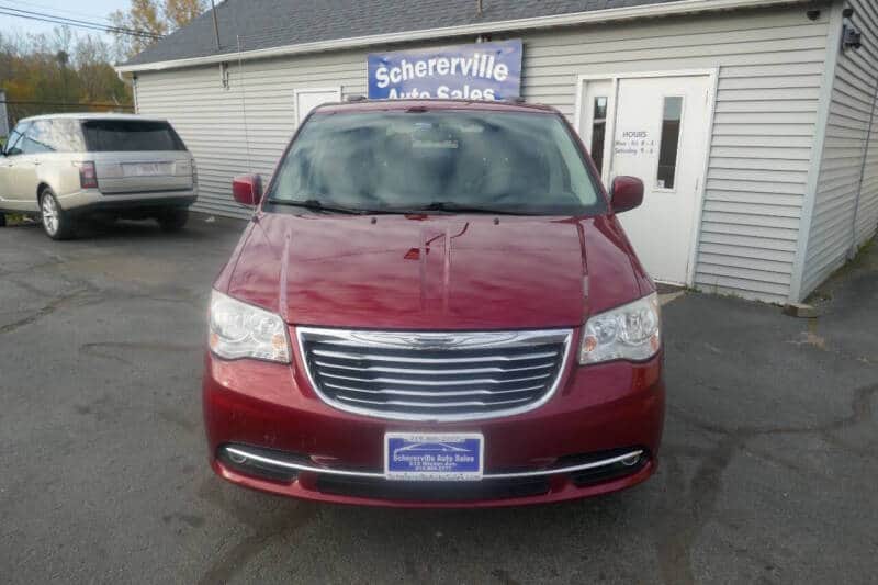 2013 Chrysler Town and Country Touring