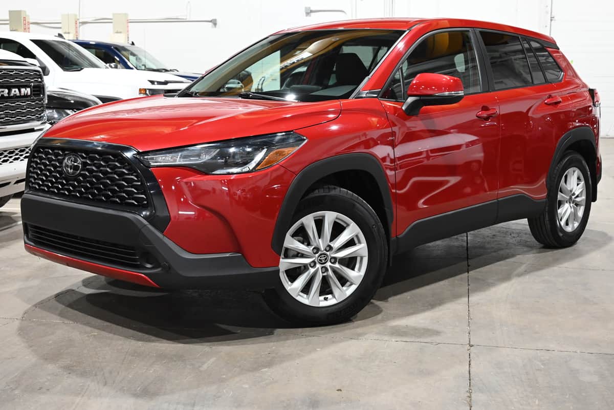 2024 Toyota Corolla Cross Le Awd | 2.0l | Heated Seats | Heated Steering Wheel