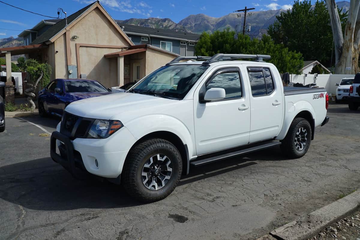 2016 Nissan Frontier Pro-4x Pickup 4d 5 Ft