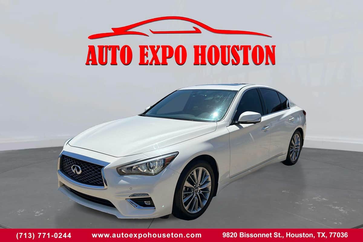 2022 INFINITI Q50 LUXE