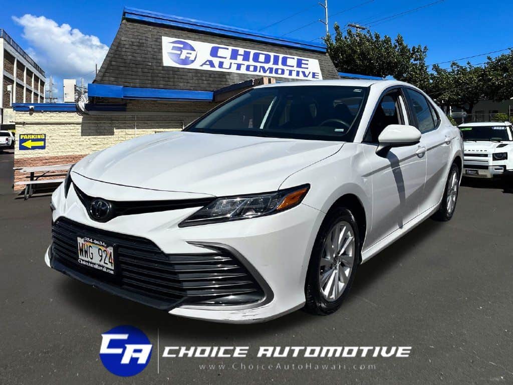 2024 Toyota Camry LE