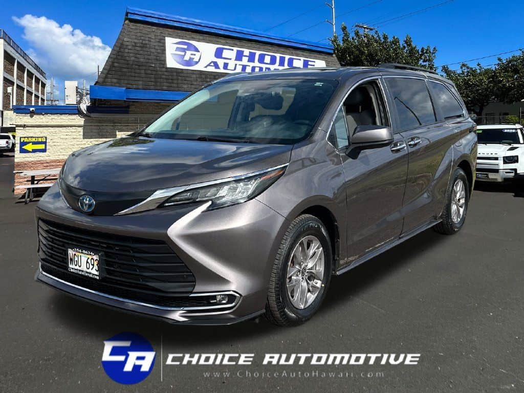 2022 Toyota Sienna XLE