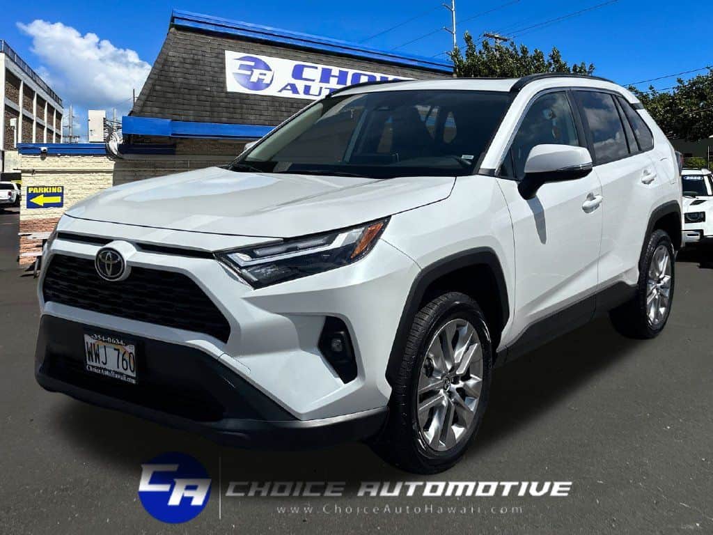 2023 Toyota RAV4 XLE Premium