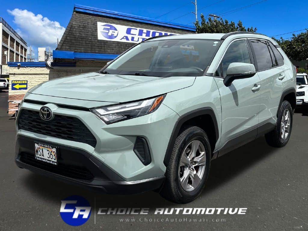 2023 Toyota RAV4 XLE