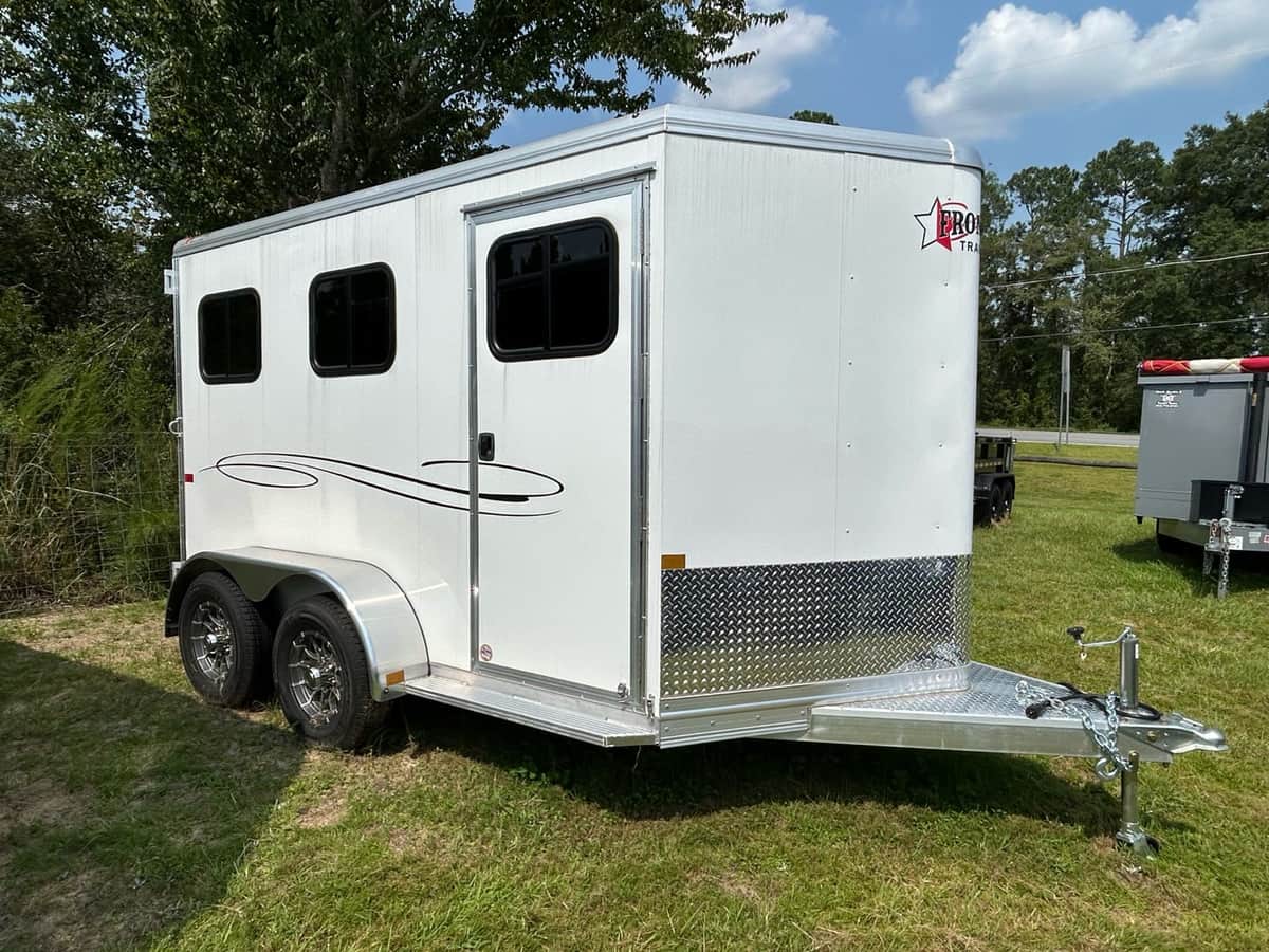 2026 Frontier 2 Horse Slant Load Bumper Pull Strider
