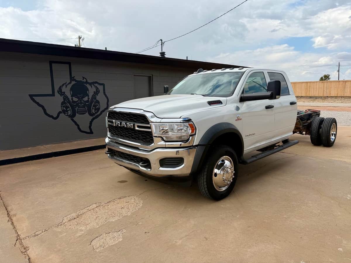 2022 Ram 5500 Chassis Tradesman/Slt/Laramie/Limited