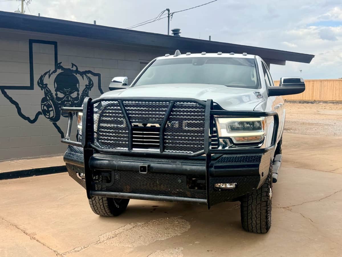 2019 Ram 3500 Laramie Crew Cab 4x4 8' Box