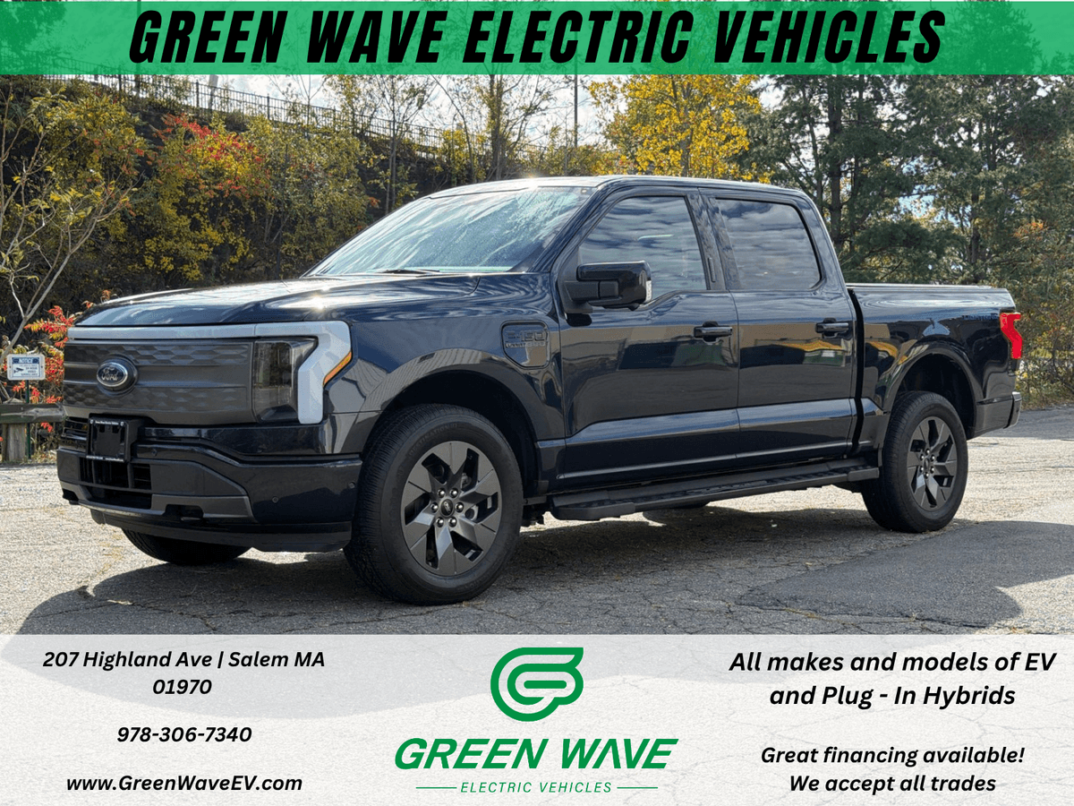 2022 Ford F-150 Lightning Lariat
