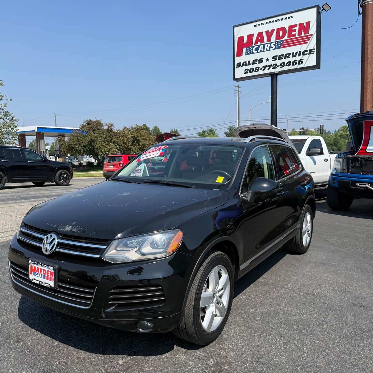 2013 Volkswagen Touareg Tdi Lux Sport Utility 4d