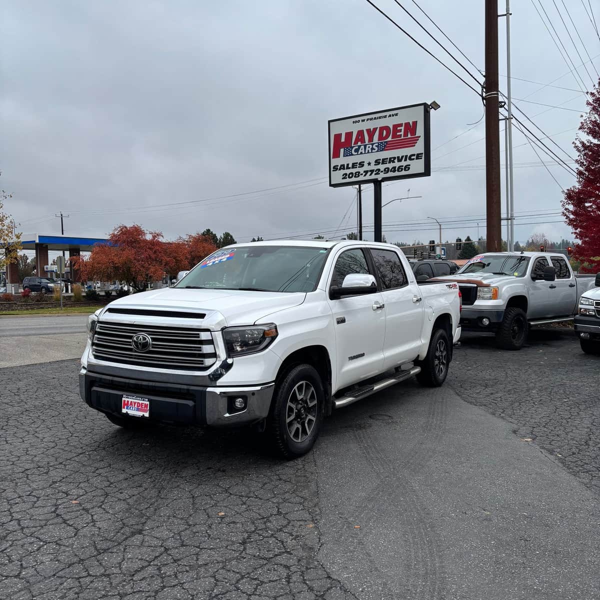 2020 Toyota Tundra Limited Pickup 4d 5 1/2 Ft