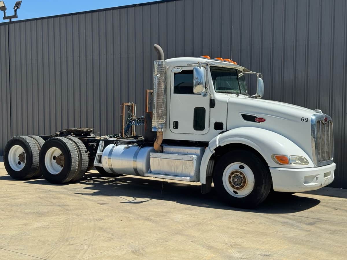 2012 PETERBILT 389 Paccar Mx