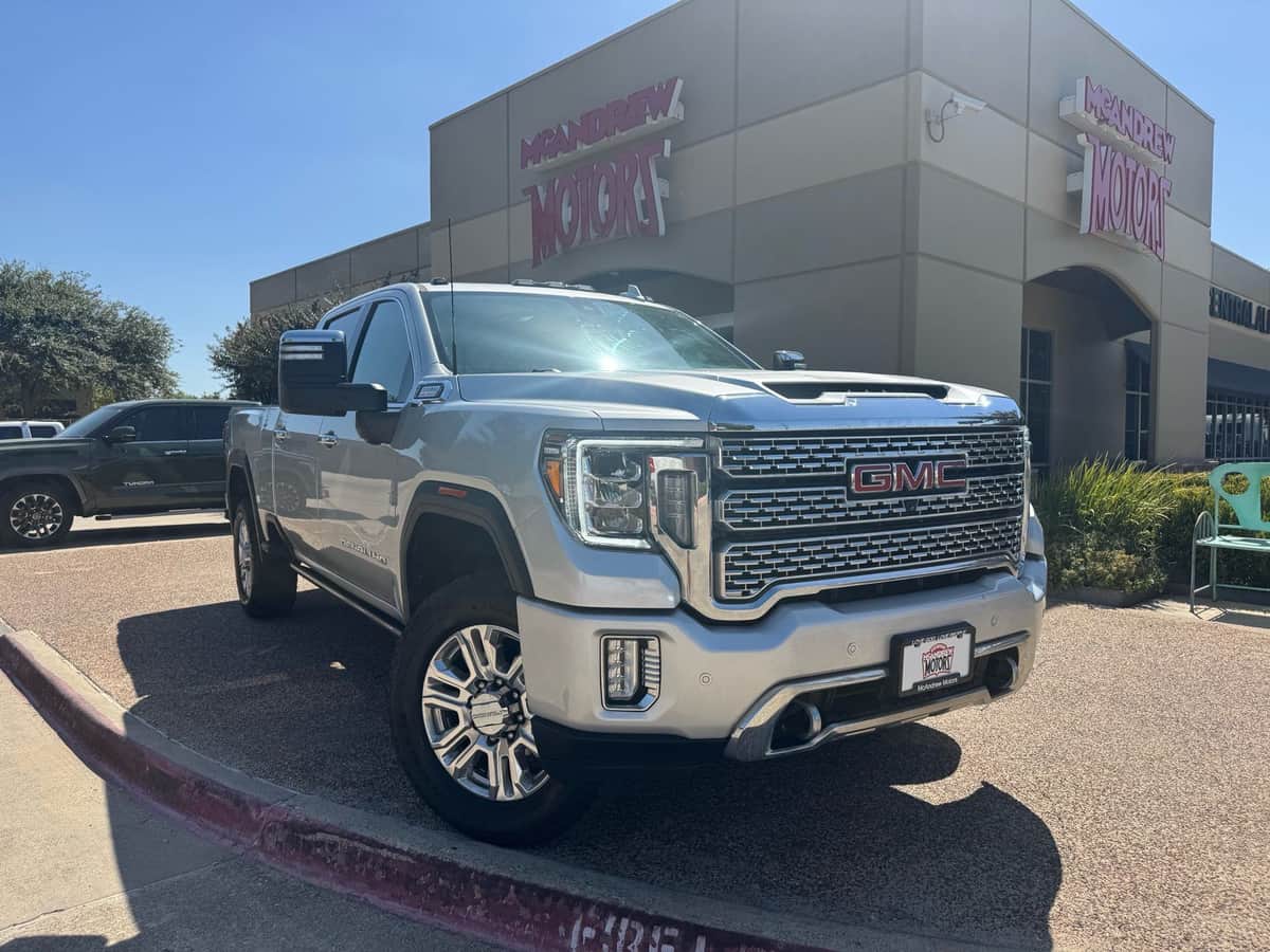 2022 GMC Sierra 2500HD 4WD Crew Cab Standard Bed Denali