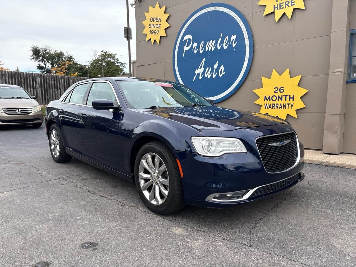 2015 Chrysler 300 Limited
