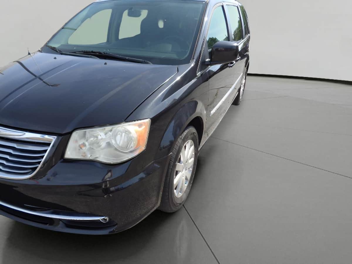 2014 Chrysler Town and Country Touring