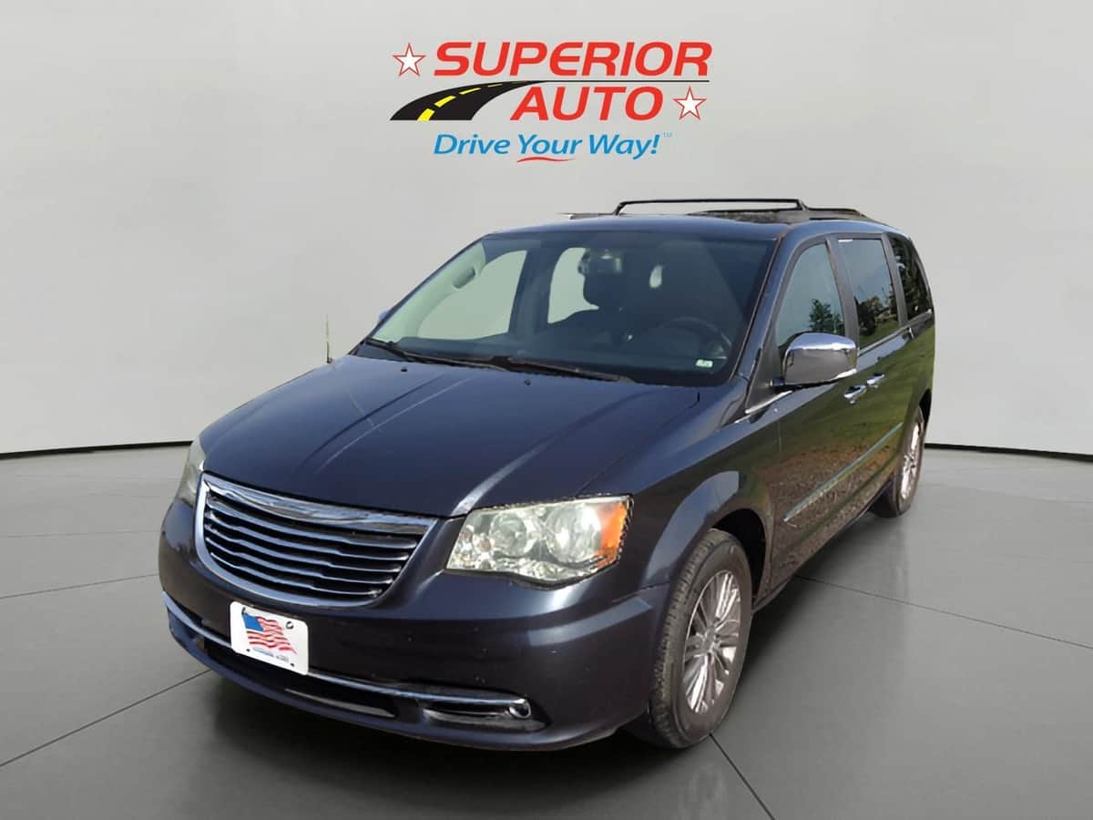2014 Chrysler Town and Country Touring-L