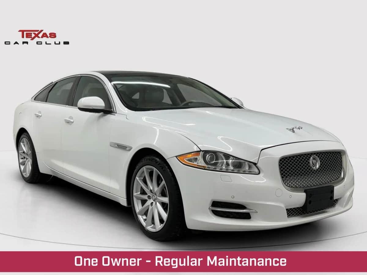 2013 Jaguar XJ BASE