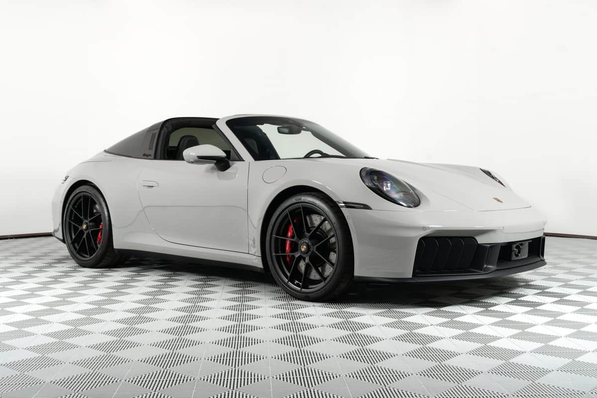 2025 Porsche 911 Targa 4 Gts