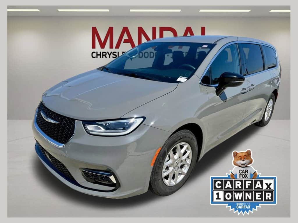 2025 Chrysler Pacifica Select